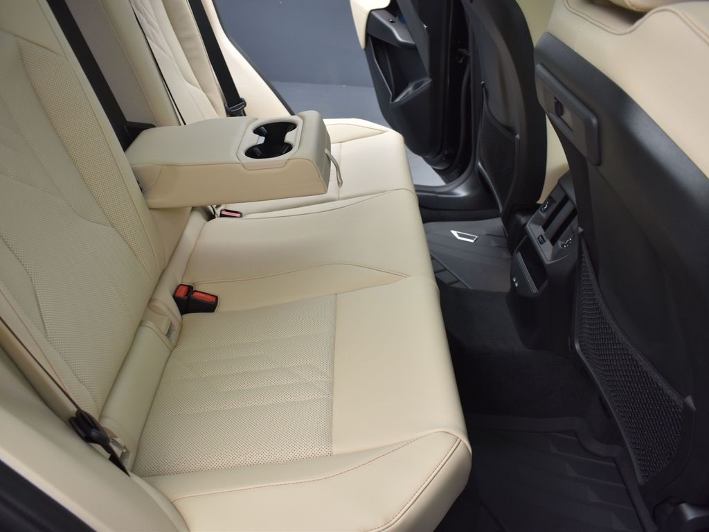 2025 Black Sapphire Metallic BMW X3 30 xDrive AWD SUV