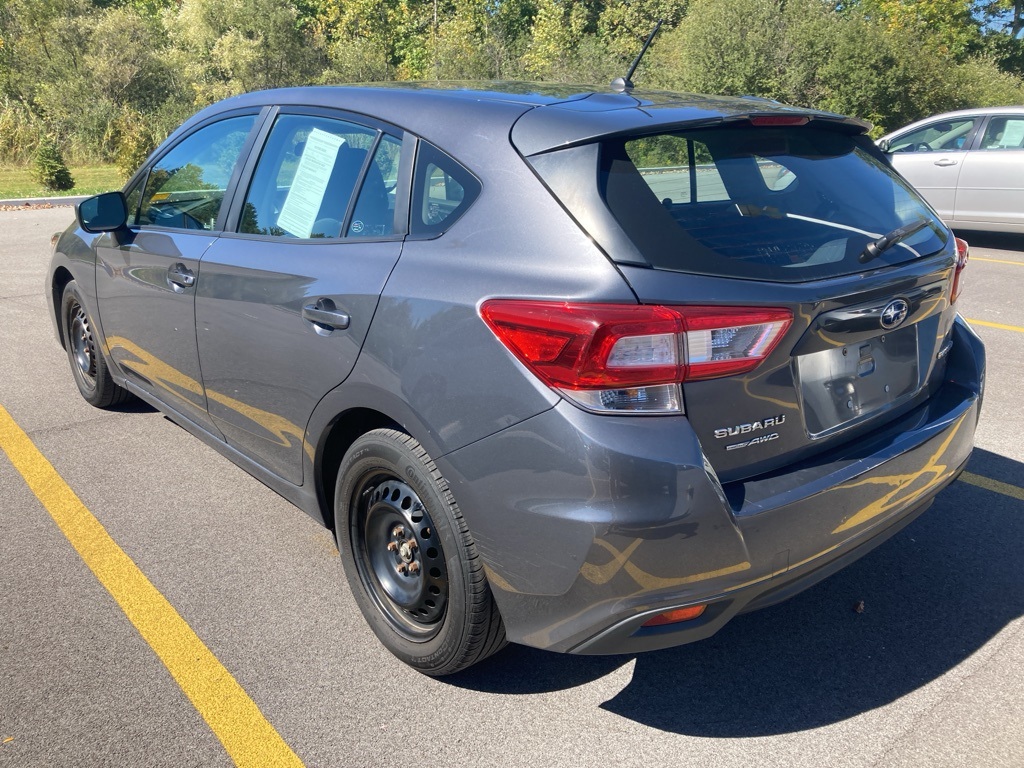 2018 Subaru Impreza 2.0i photo 3