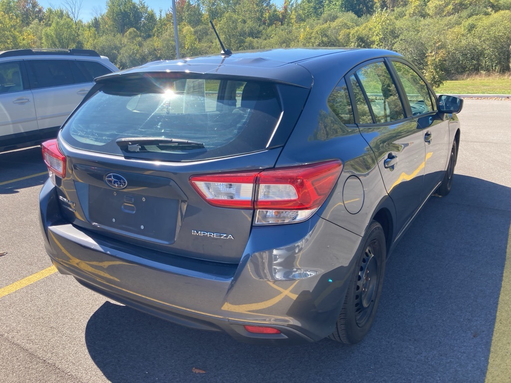2018 Subaru Impreza 2.0i photo 4