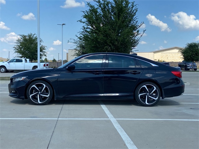 2018 Honda Accord Sport photo 2