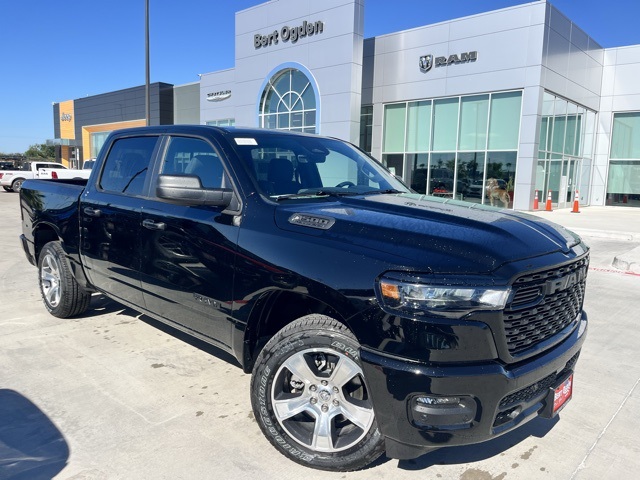 2026 RAM Ram 1500 Pickup Express's photo