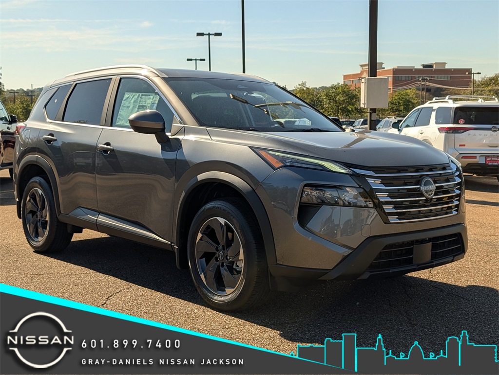 2026 Nissan Rogue SV's photo