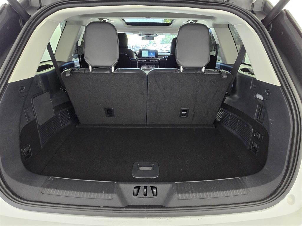 new 2025 Lincoln Aviator car