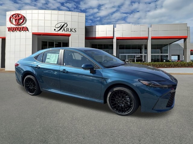 2026 Toyota Camry LE's photo