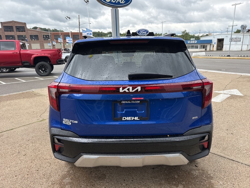 2026 Kia Seltos S photo 4