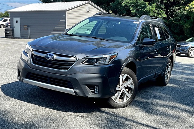 2022 Magnetite Gray Metallic Subaru Outback Limited AWD SUV