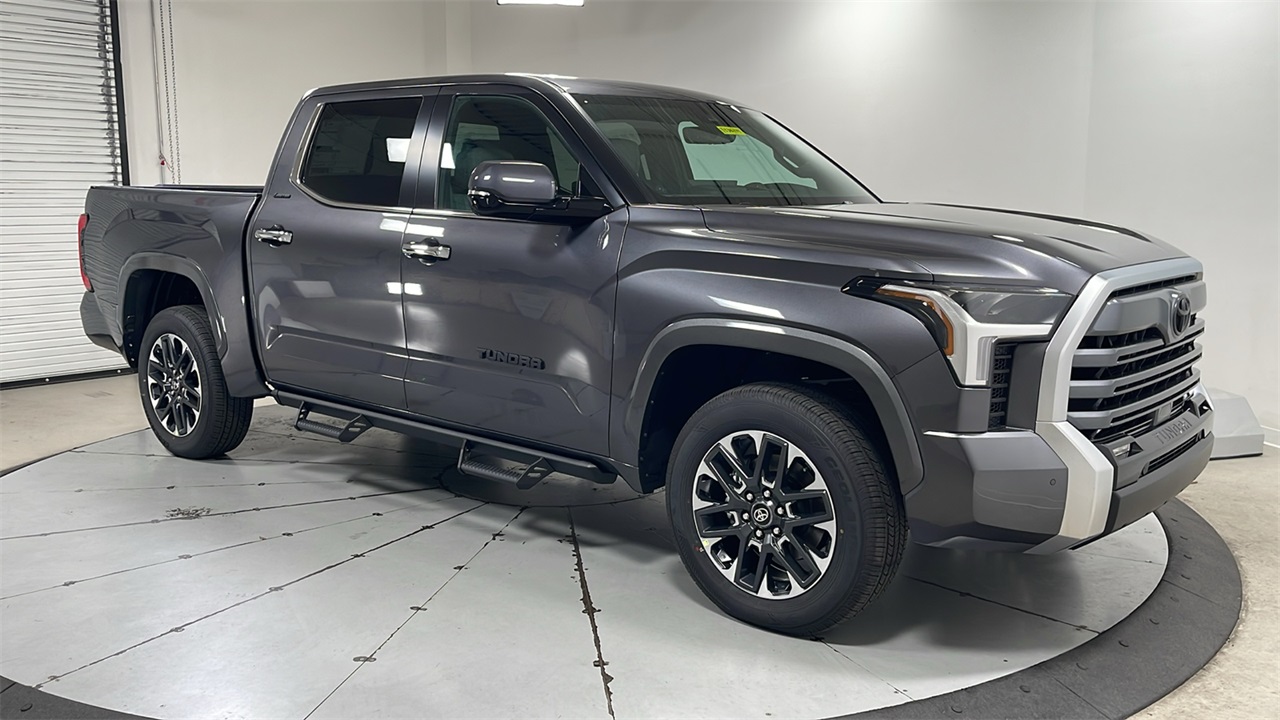 2026 Toyota Tundra Limited CrewMax photo 3