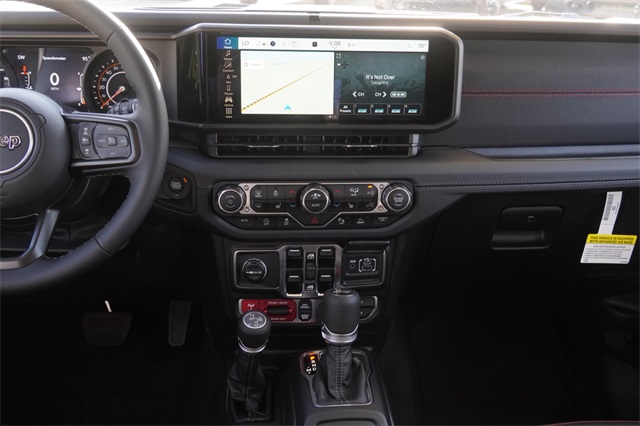 2025 Jeep Wrangler Rubicon X photo 14