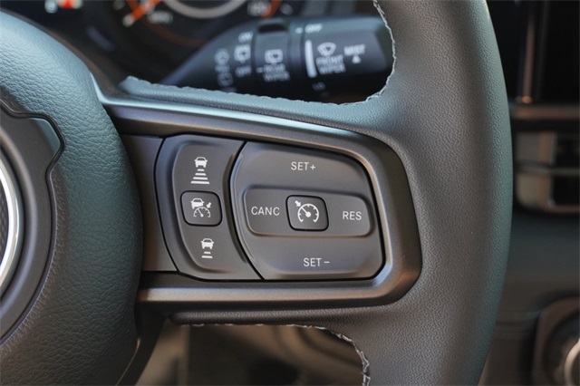 2025 Jeep Wrangler Rubicon X photo 27