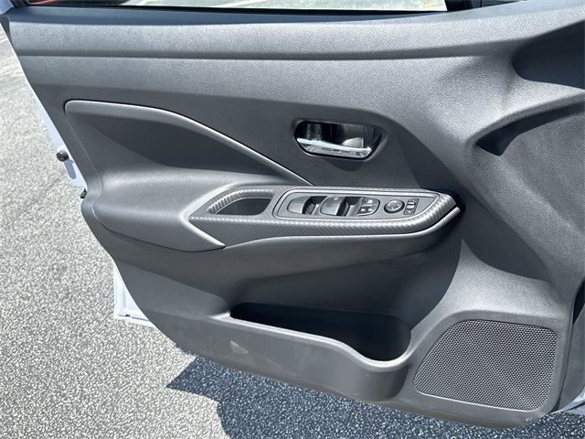 2025 Gray Sky Pearl Nissan Versa 1.6 SV FWD Sedan
