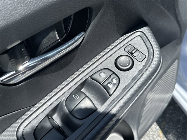 2025 Gray Sky Pearl Nissan Versa 1.6 SV FWD Sedan