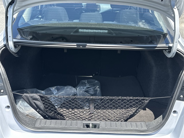 2025 Gray Sky Pearl Nissan Versa 1.6 SV FWD Sedan
