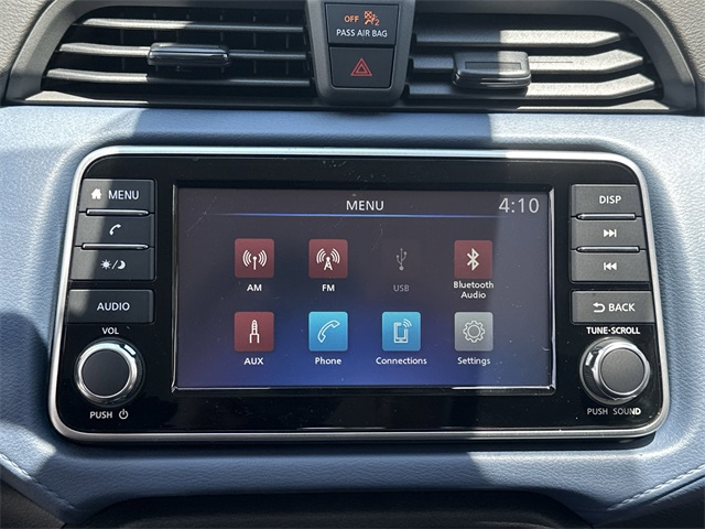 2025 Gray Sky Pearl Nissan Versa 1.6 SV FWD Sedan