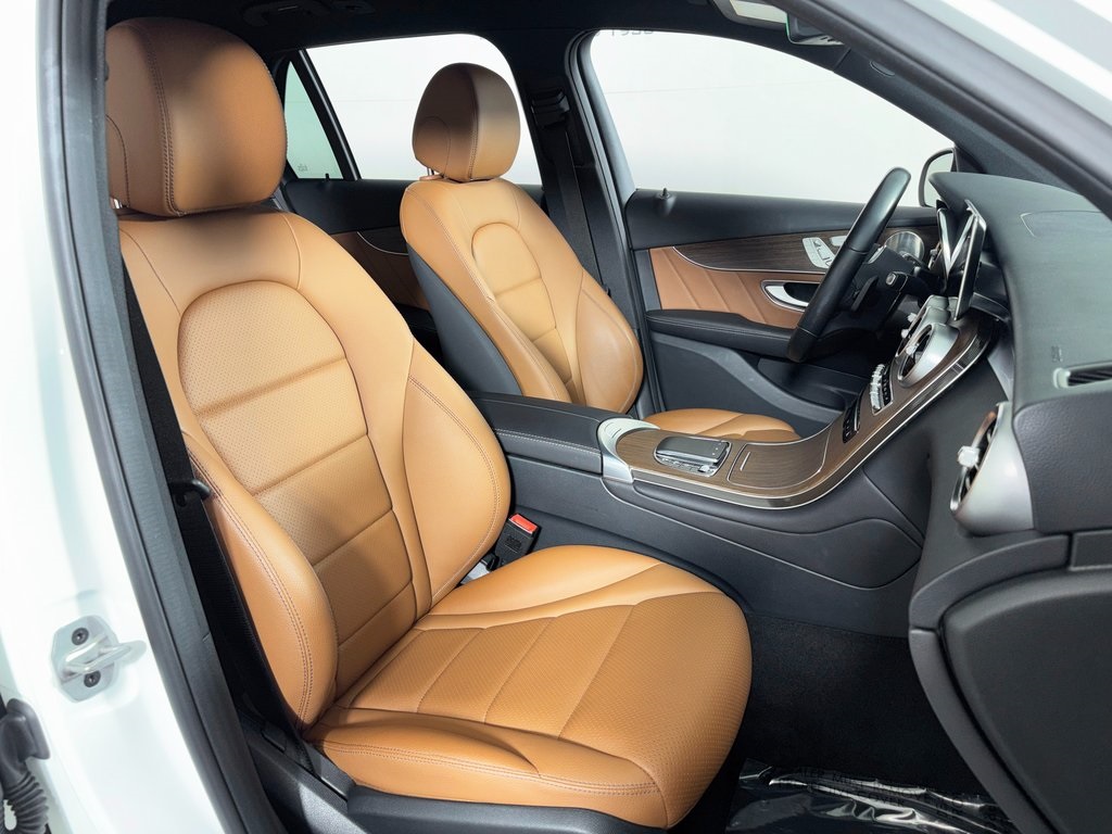 used 2022 Mercedes-Benz GLC car, priced at $34,610