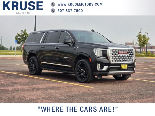 2023 GMC Yukon XL 4WD Denali
