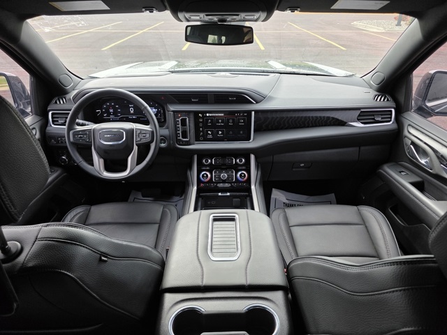 2023 GMC Yukon XL 4WD Denali