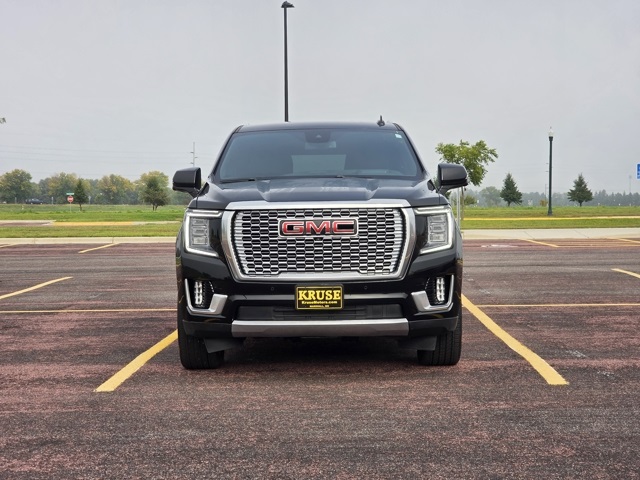 2023 GMC Yukon XL 4WD Denali