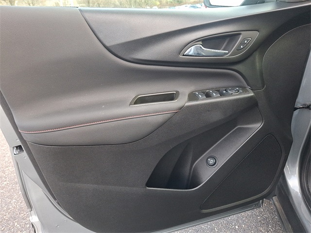 used 2024 Chevrolet Equinox car, priced at $27,550