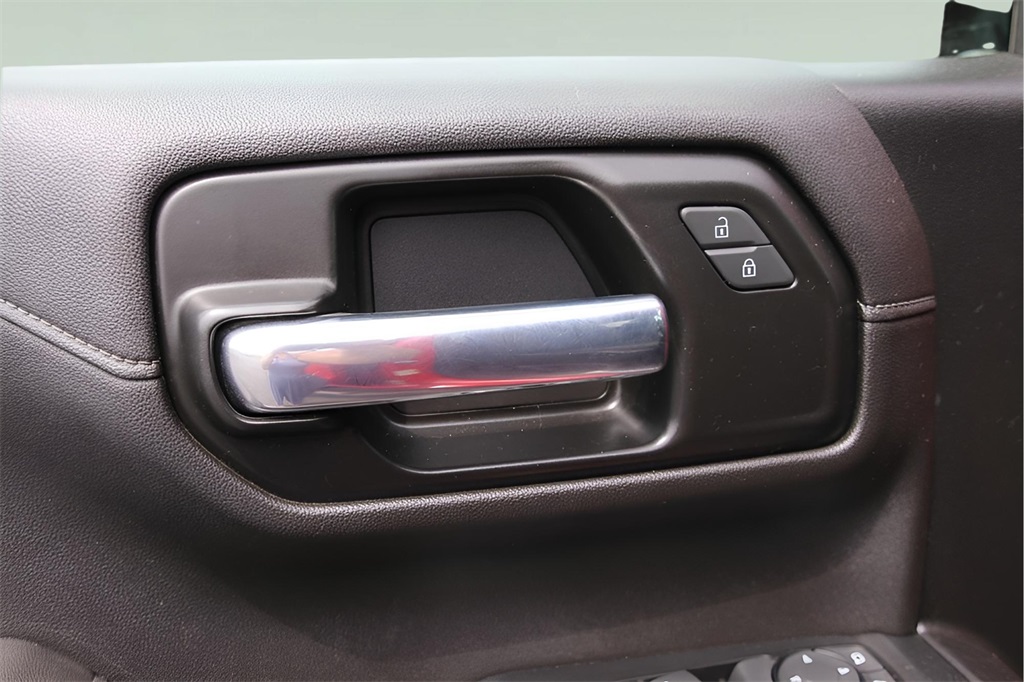 2022 Chevrolet Silverado 1500 LT Trail Boss photo 4