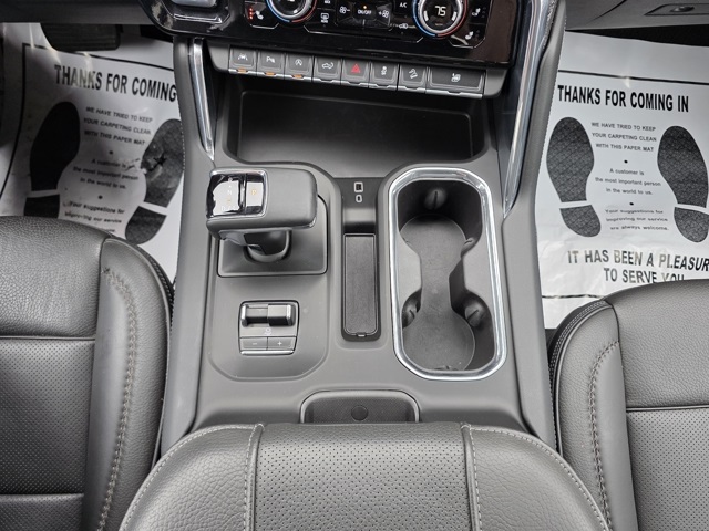 2023 GMC Sierra 1500 4WD Crew Cab Short Box Denali