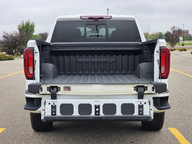 2023 GMC Sierra 1500 4WD Crew Cab Short Box Denali