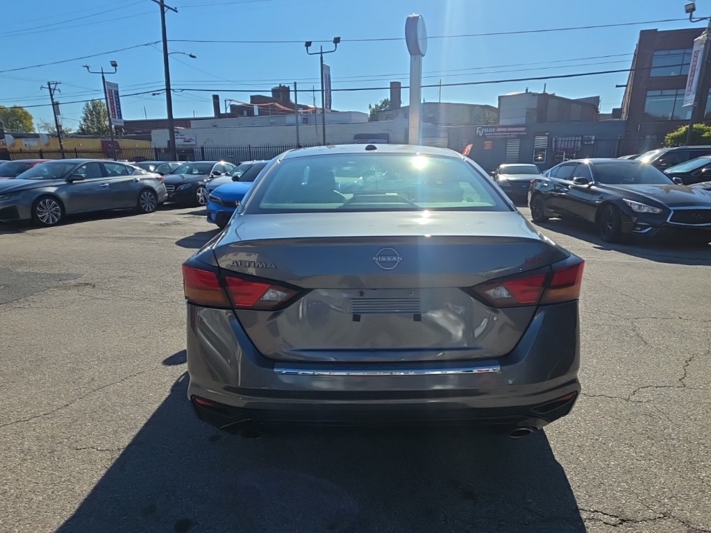 used 2023 Nissan Altima car, priced at $18,895