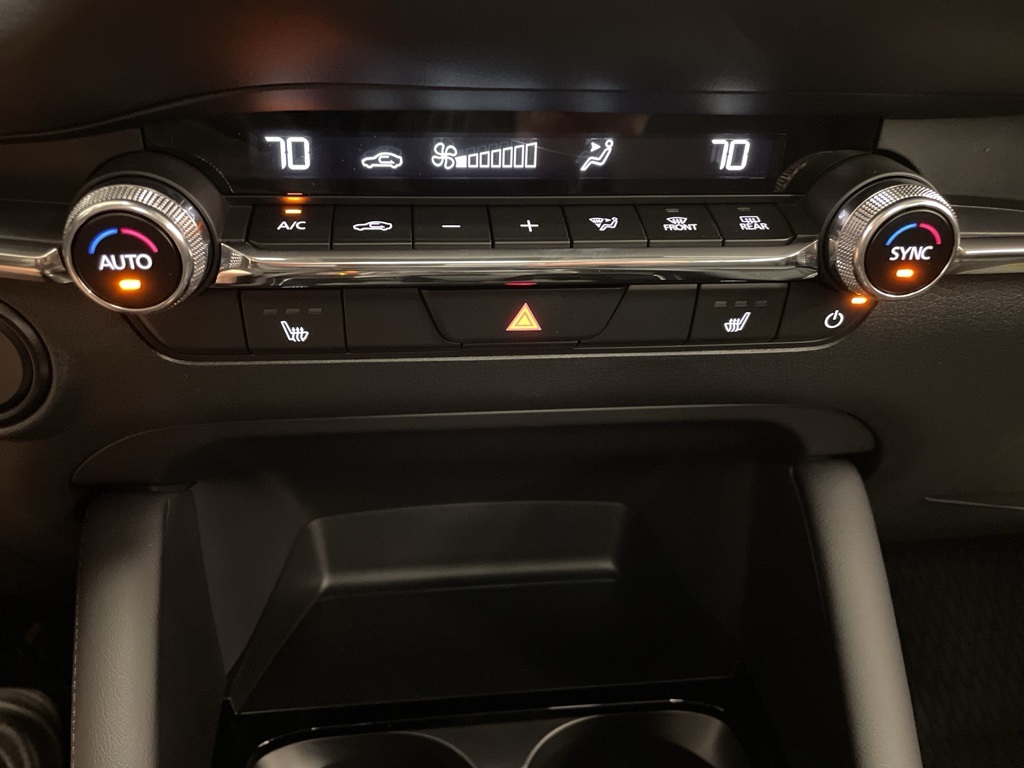 2025 Mazda Mazda3 Sedan 2.5 s Preferred photo 13