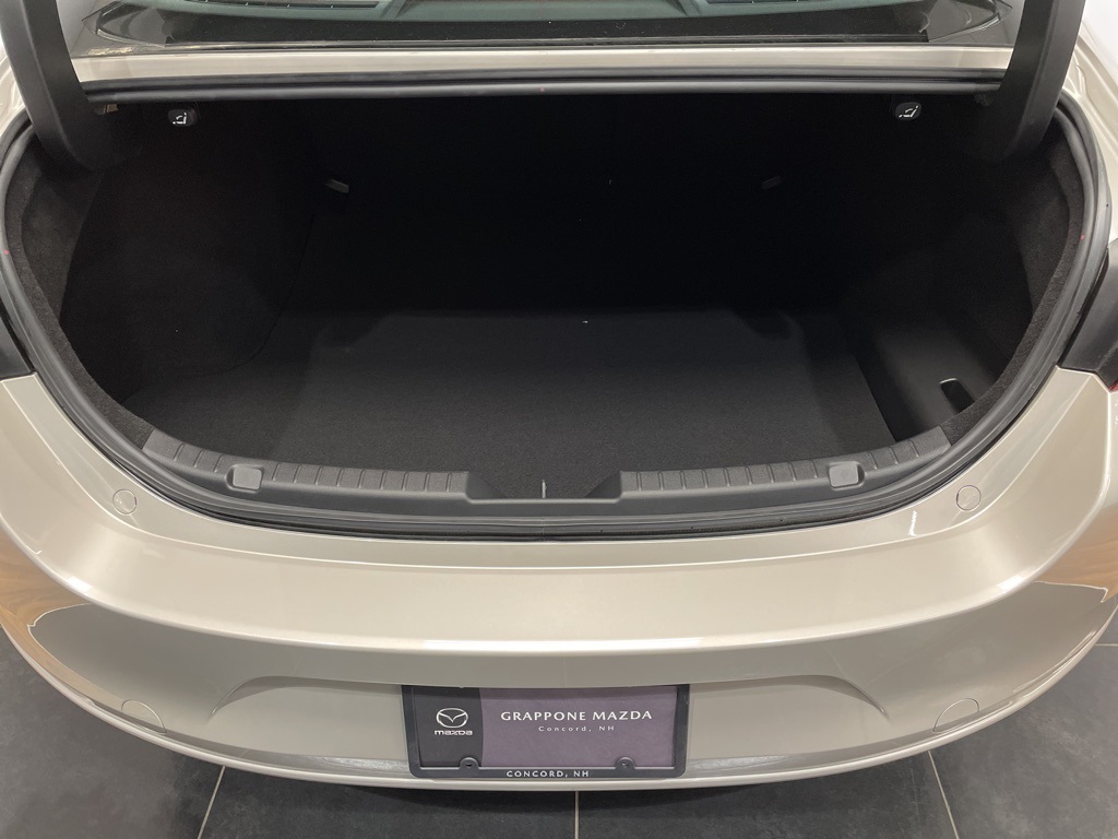 2025 Mazda Mazda3 Sedan 2.5 s Preferred photo 5