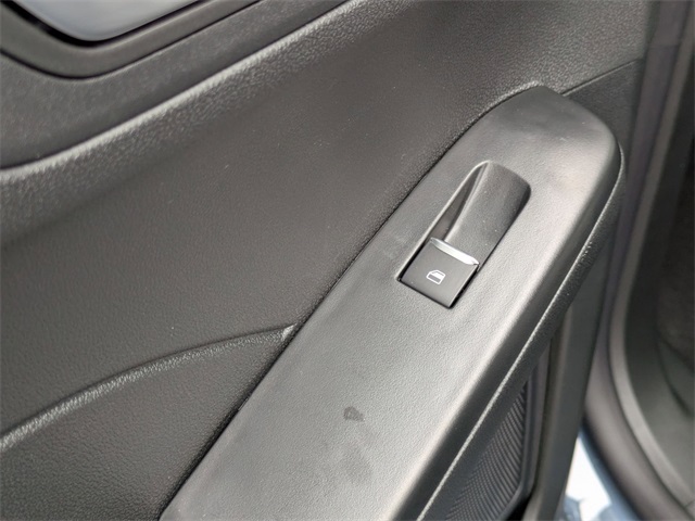 2025 Ford Escape Plug-In Hybrid Base photo 27