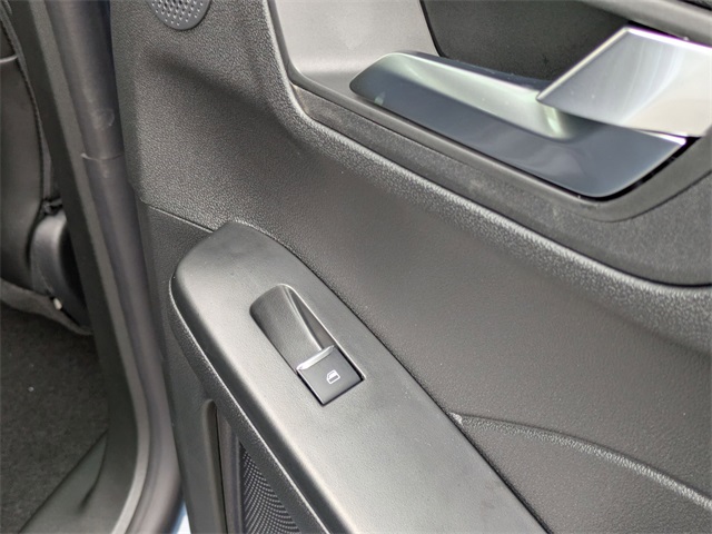 2025 Ford Escape Plug-In Hybrid Base photo 33