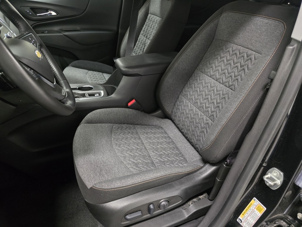 2022 Chevrolet Equinox LT photo 14