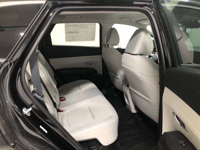 New 2025 Hyundai Tucson Hybrid Sport Utility