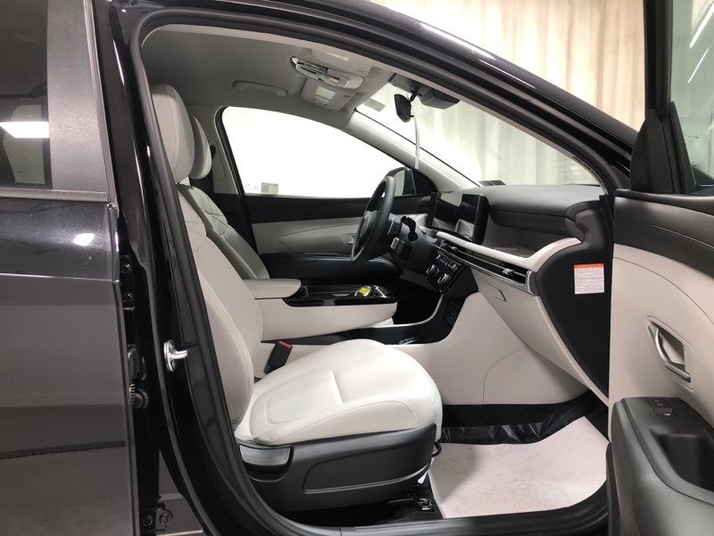 New 2025 Hyundai Tucson Hybrid Sport Utility