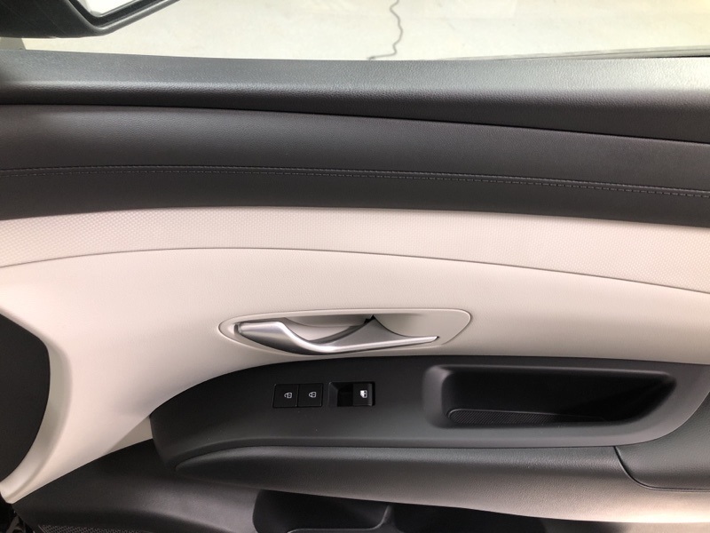 New 2025 Hyundai Tucson Hybrid Sport Utility