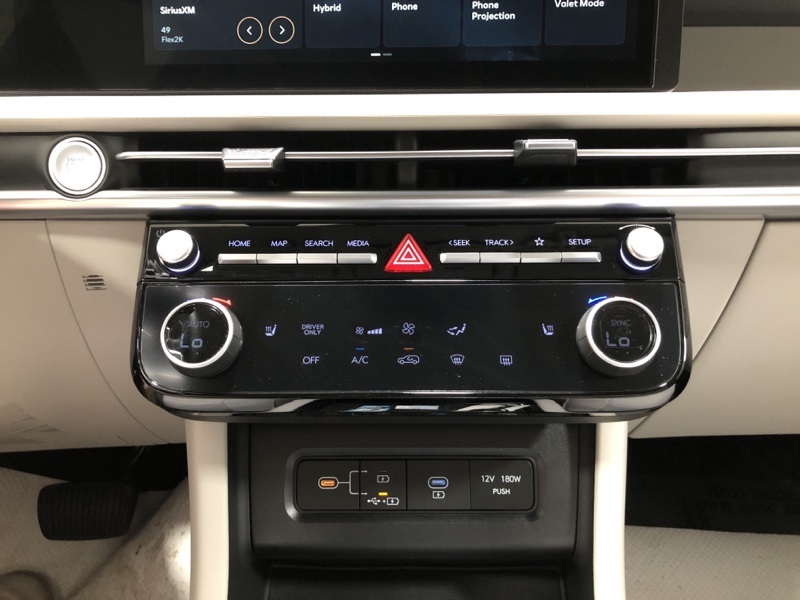 New 2025 Hyundai Tucson Hybrid Sport Utility