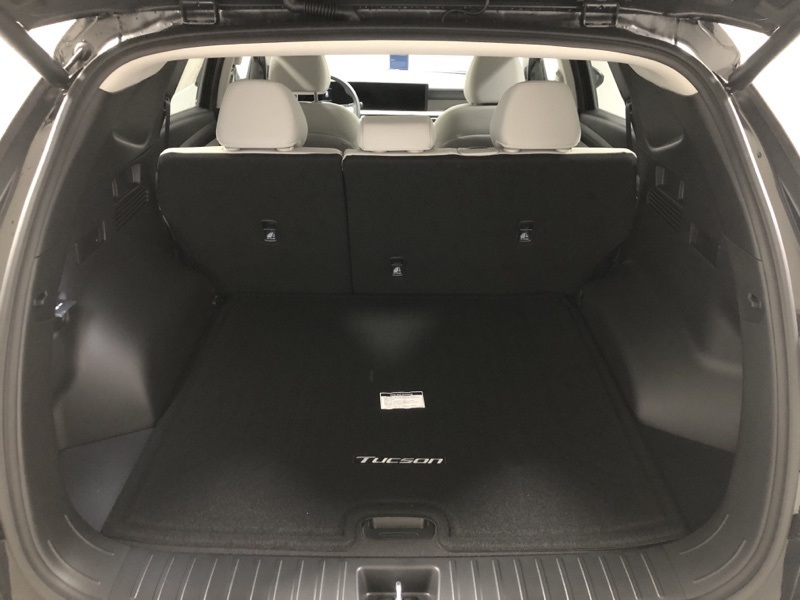 New 2025 Hyundai Tucson Hybrid Sport Utility