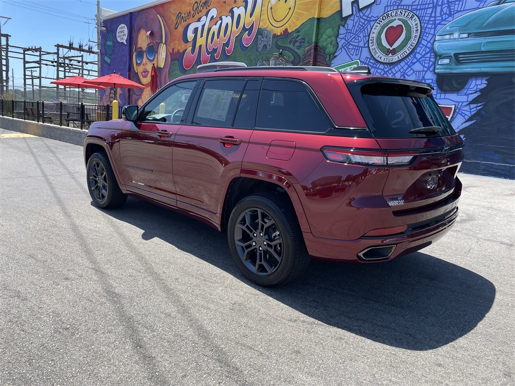 Used 2024 Jeep Grand Cherokee SUV