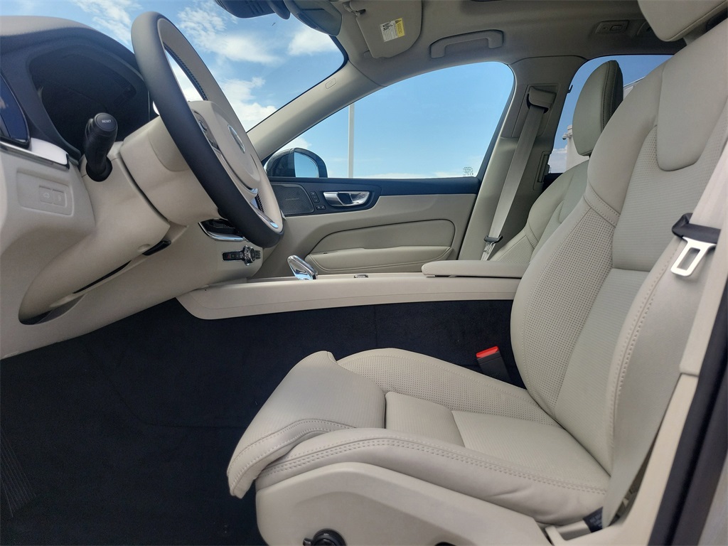 new 2026 Volvo XC60 Plug-In Hybrid car, priced at $74,235