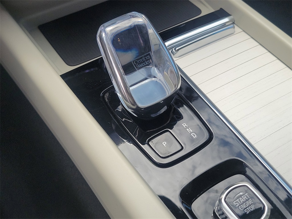 new 2026 Volvo XC60 Plug-In Hybrid car, priced at $74,235