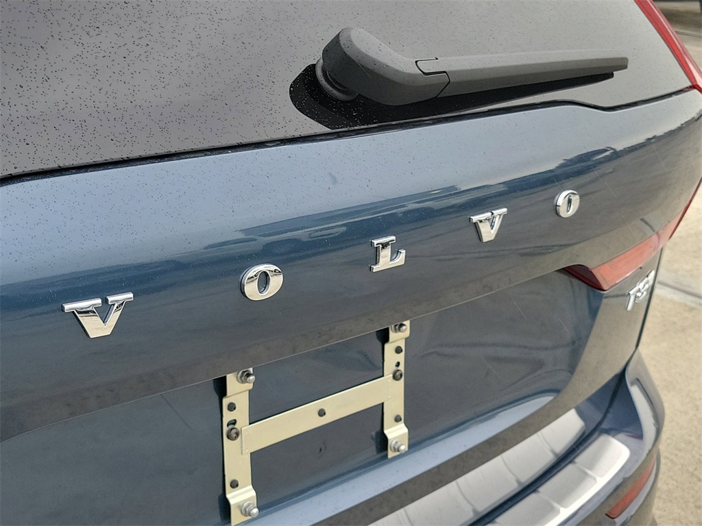 new 2026 Volvo XC60 Plug-In Hybrid car, priced at $74,235