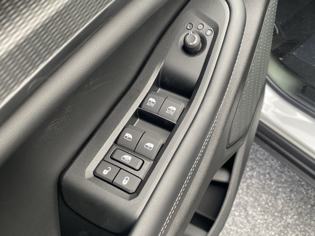 new 2025 Jeep Grand Cherokee L car, priced at $38,889