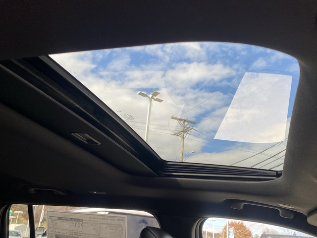 new 2025 Jeep Grand Cherokee L car, priced at $38,889