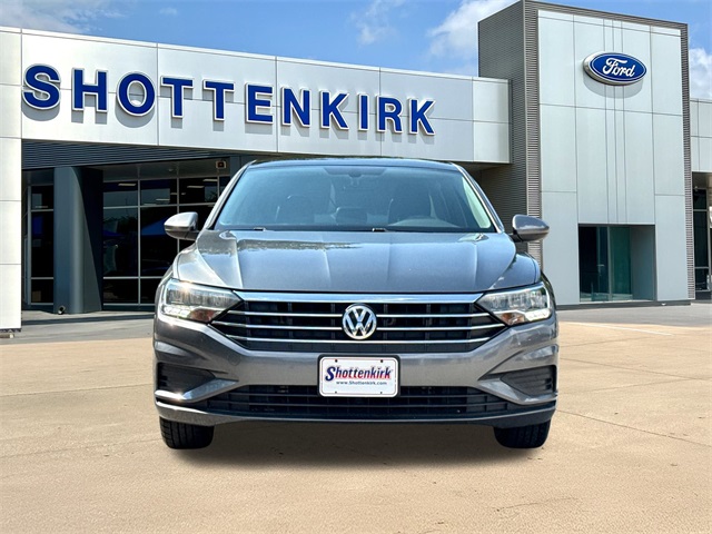 Used 2020 Volkswagen Jetta SE with VIN 3VWCB7BU2LM066970 for sale in Granbury, TX