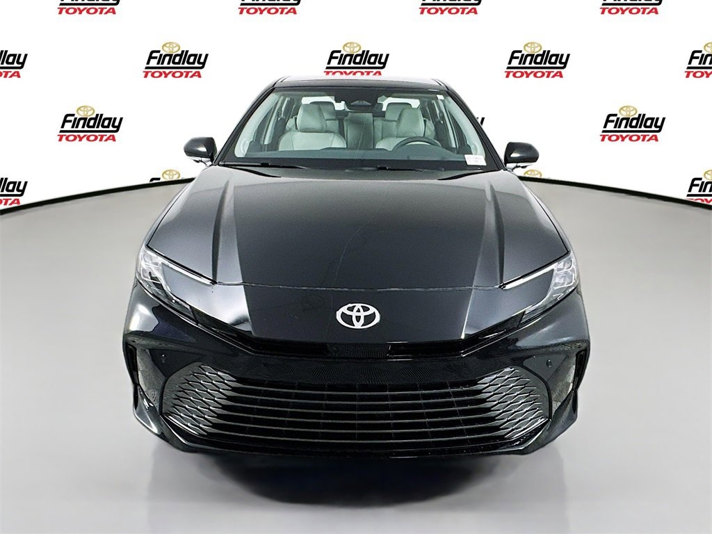 2025 Toyota Camry XLE photo 2