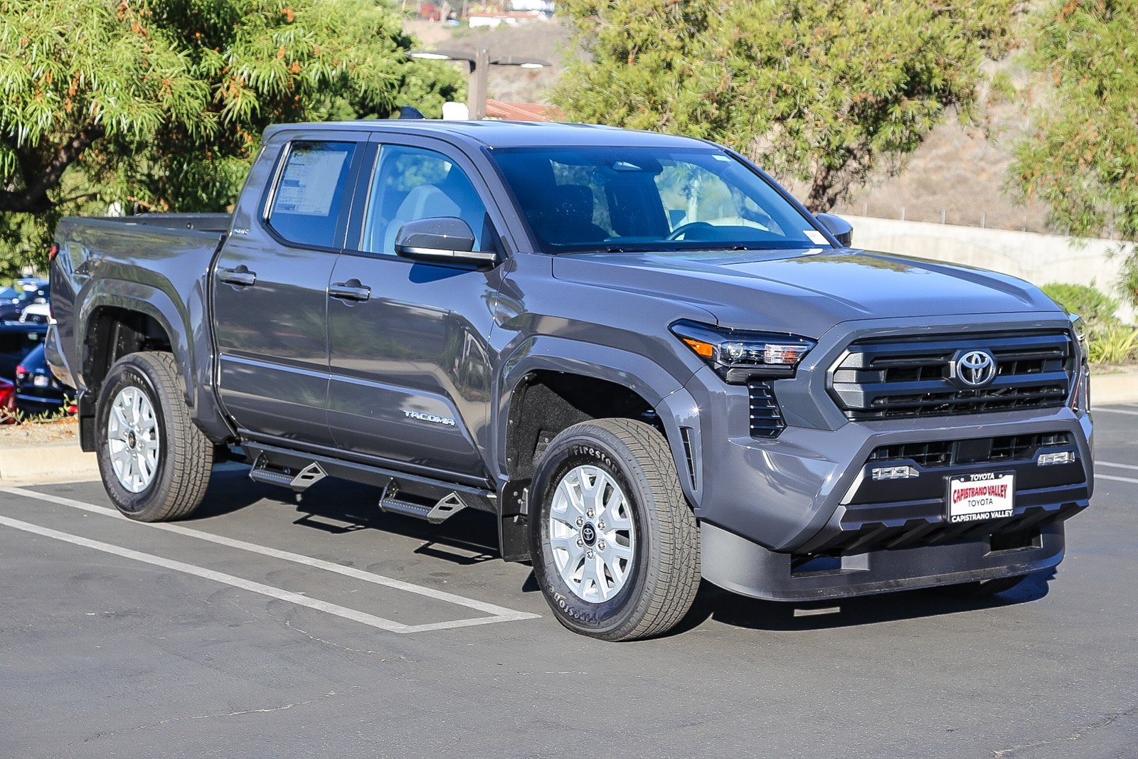 2025 Toyota Tacoma SR5 Double Cab photo 3