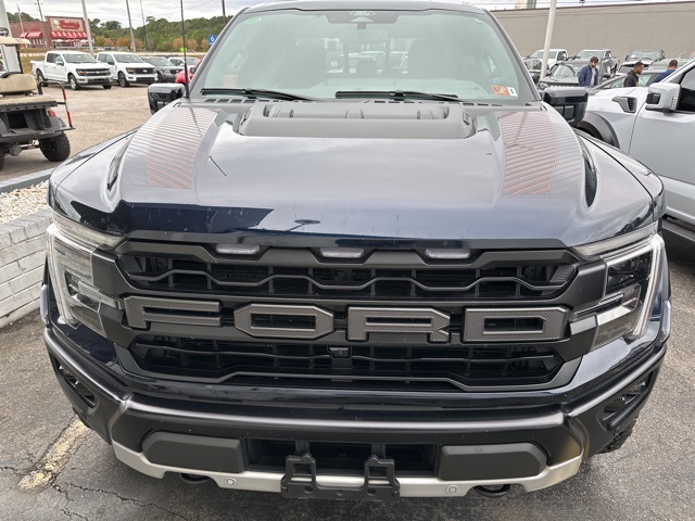 2025 Ford F-150 Raptor's photo