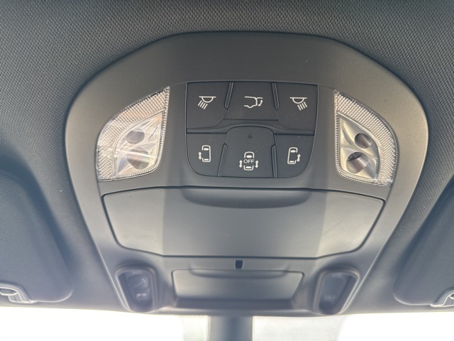 2026 Chrysler Pacifica photo 25