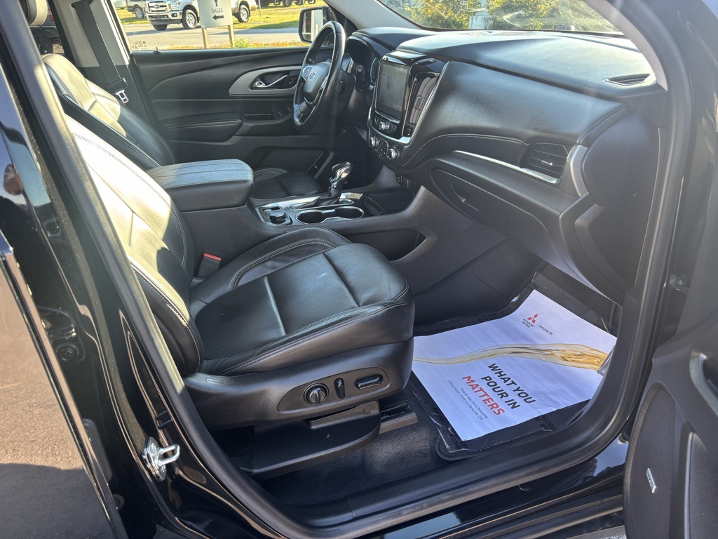 2021 Chevrolet Traverse RS:16975P