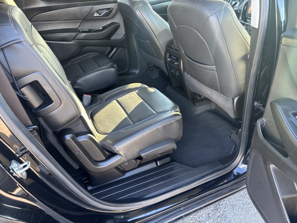 2021 Chevrolet Traverse RS:16975P