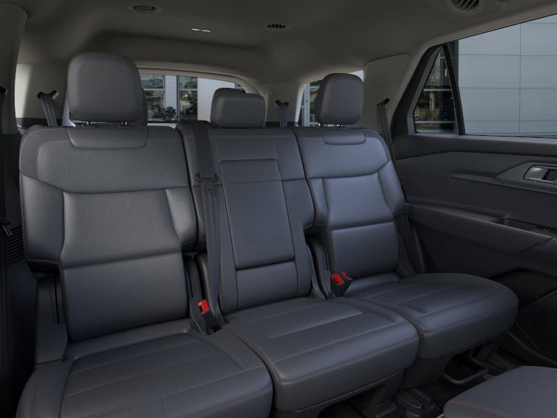 2025 Ford Explorer photo 10
